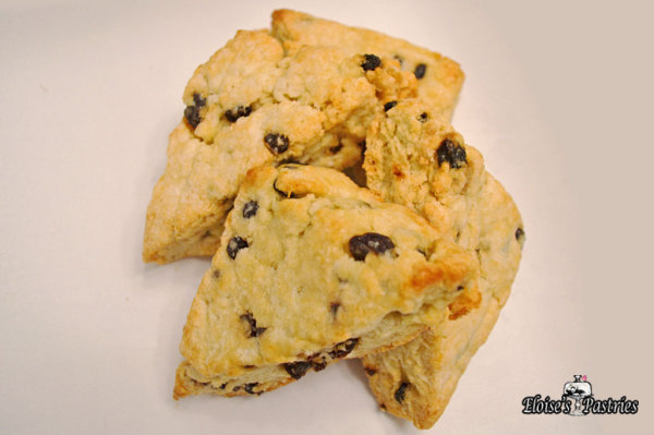 Traditional Currant Scones